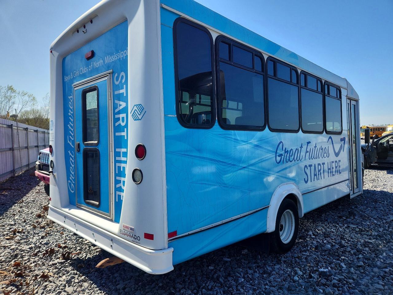 2017 Ford E450 Shuttle Bus