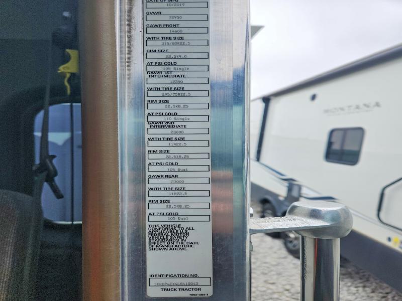 2020 Kenworth T880 Semi Truck