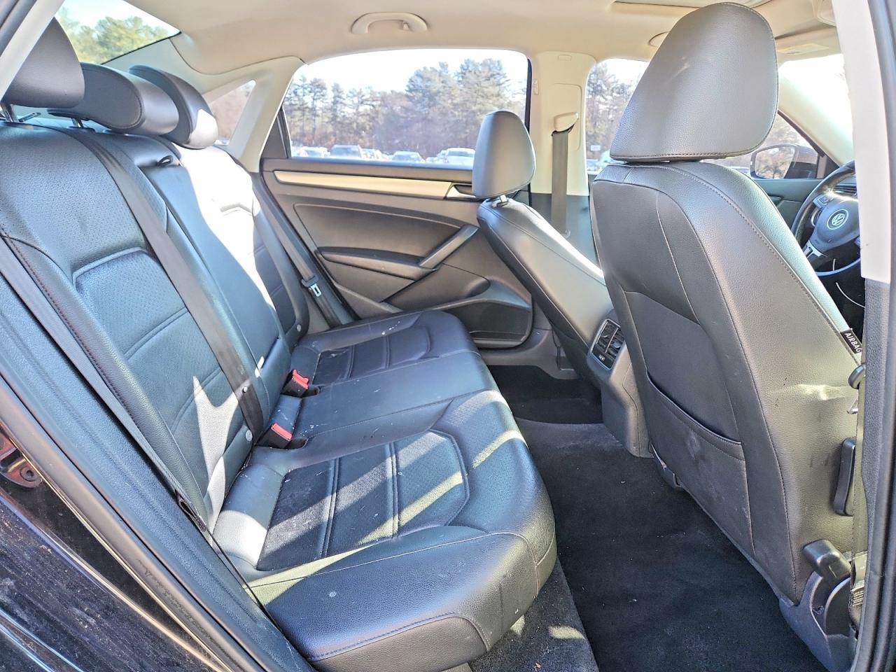 2014 Volkswagen Passat se