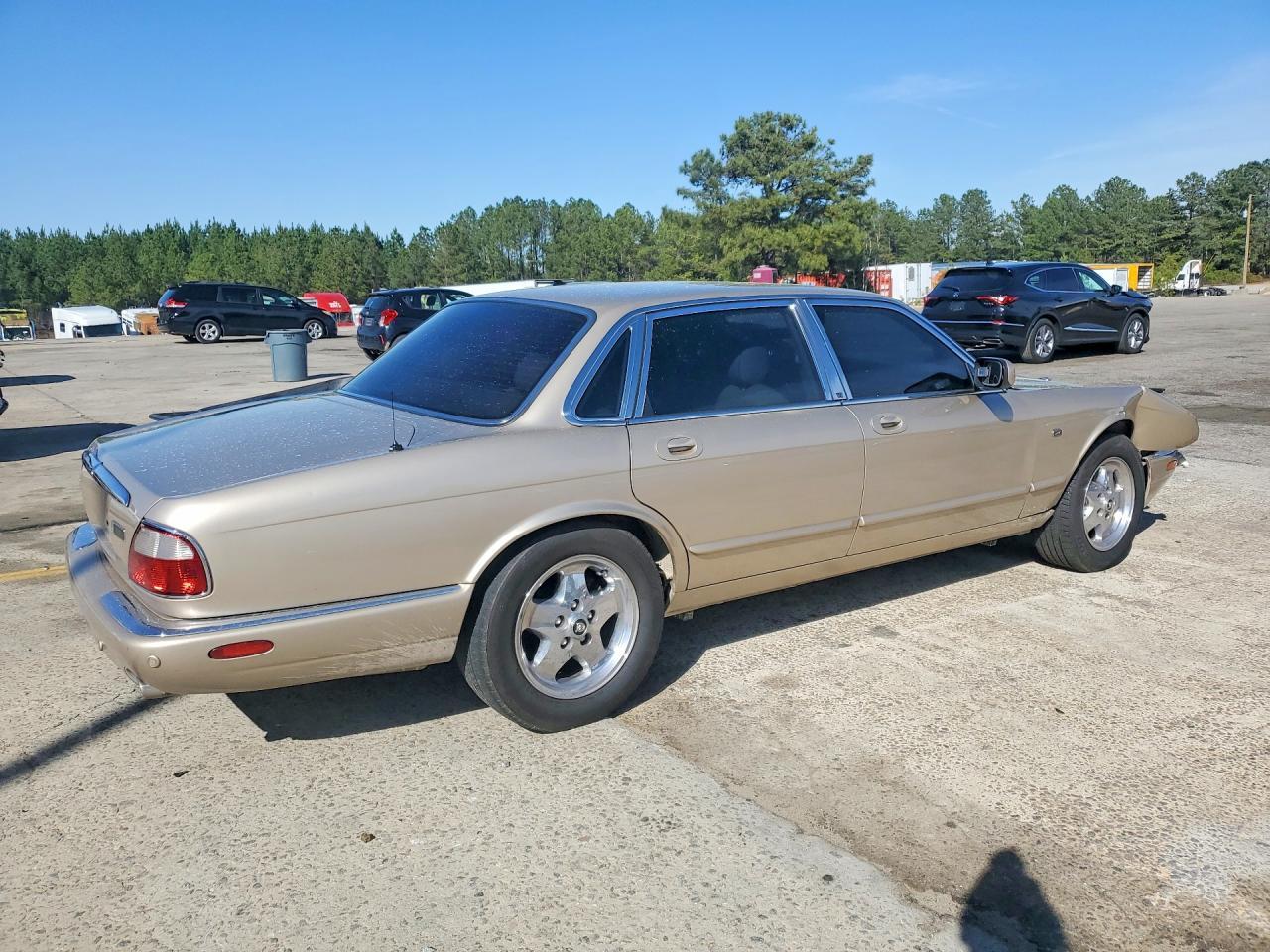 2003 Jaguar XJ8