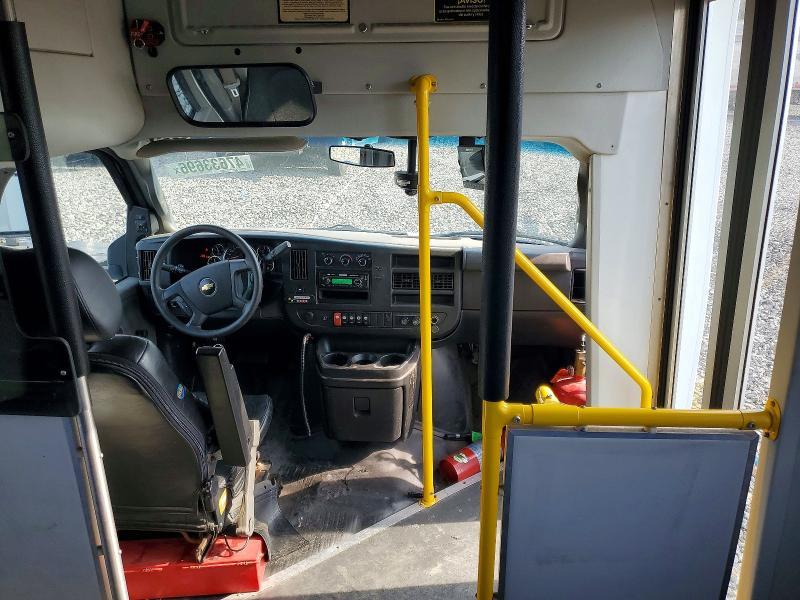 2019 Chev Express G4500