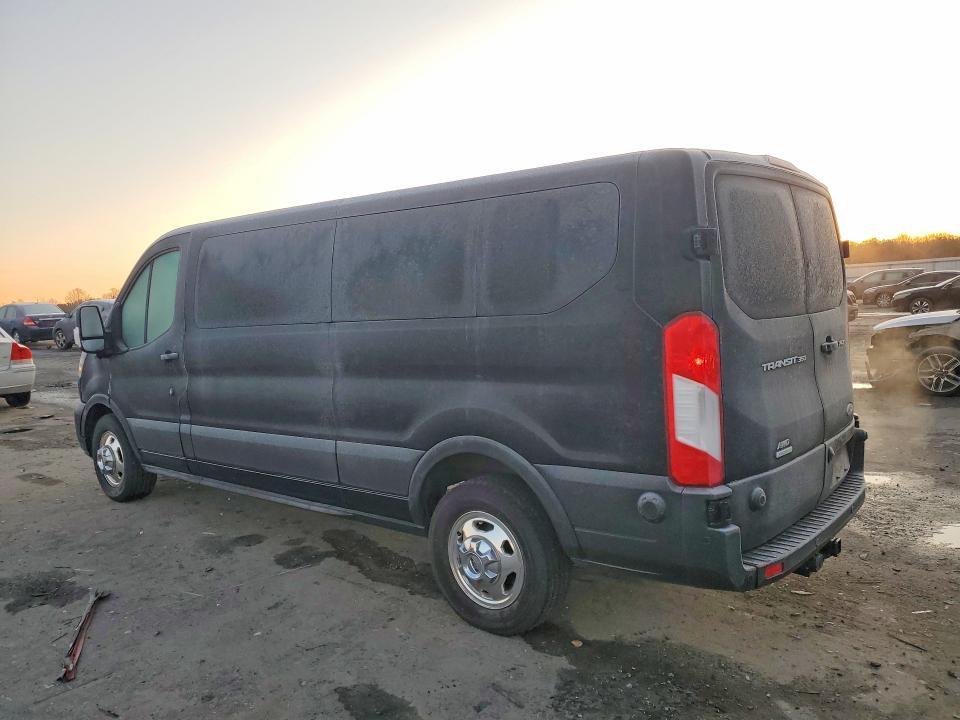 2022 Ford Transit T-350