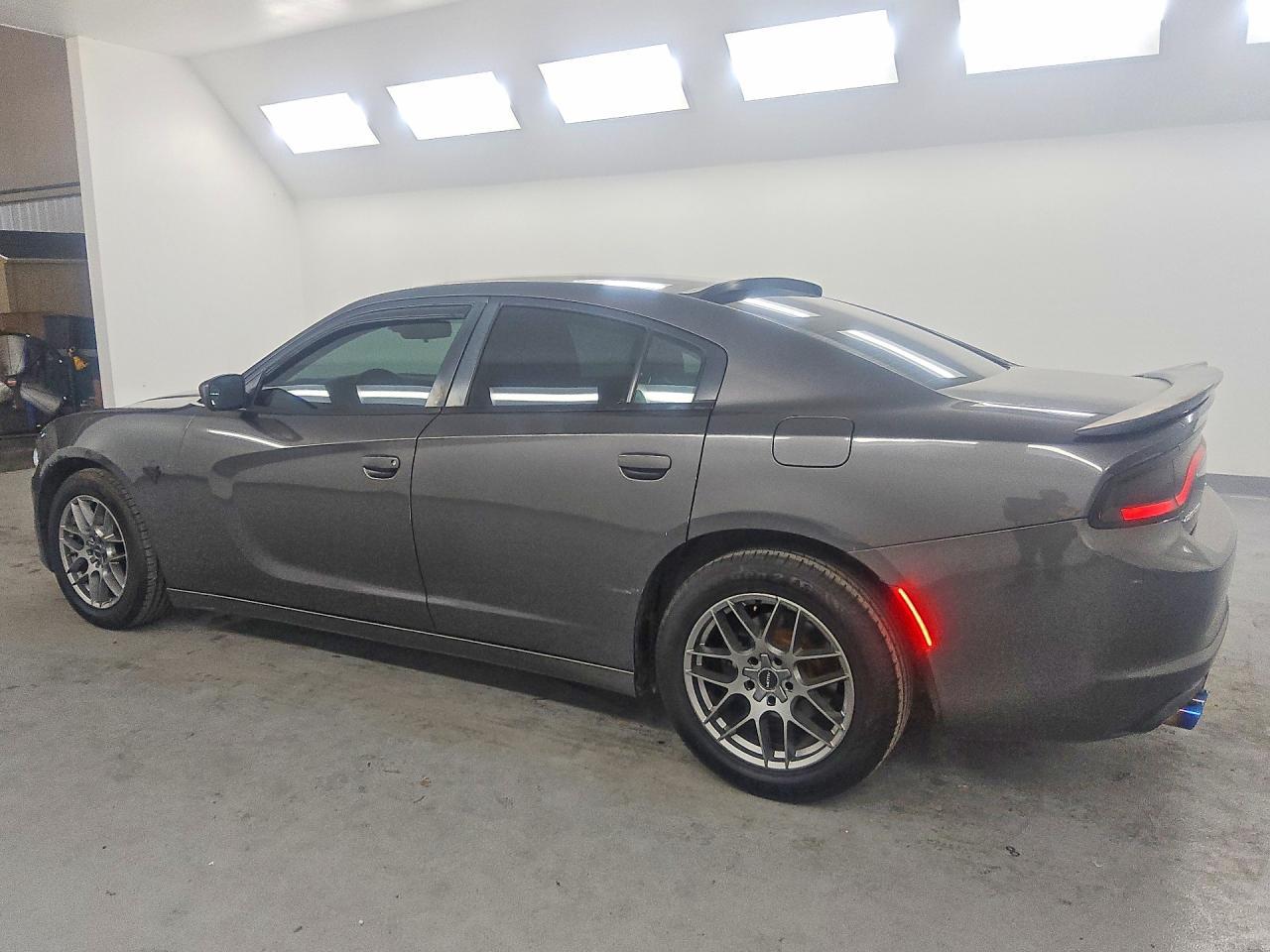 2016 Dodge Charger se