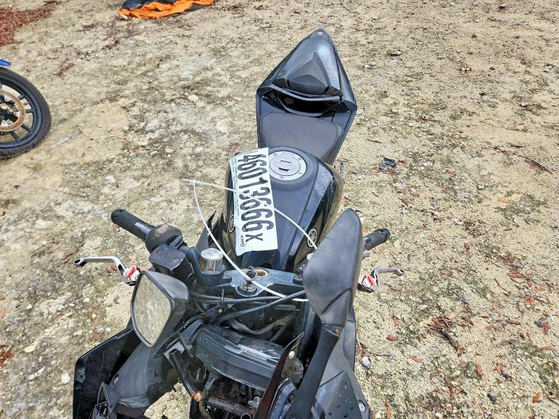 2015 Yama YZFR3