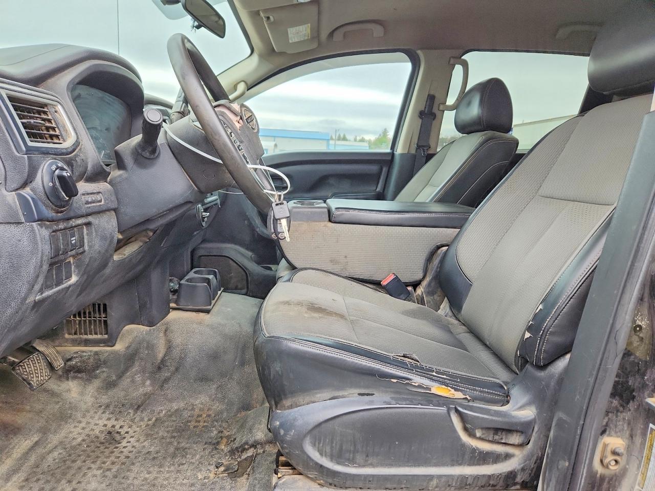 2016 Nissan Titan XD S