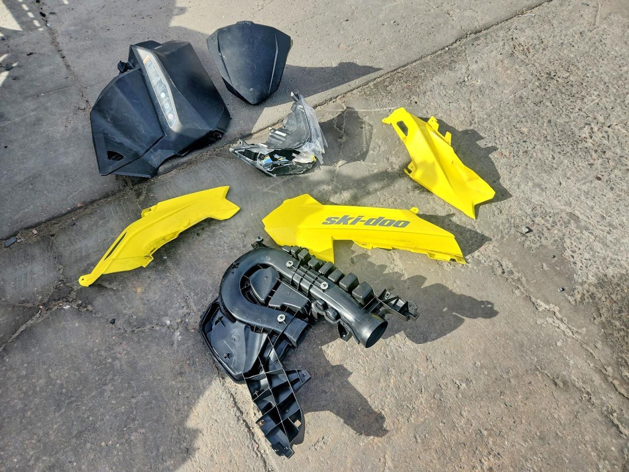 2017 Skidoo Summit SP Etech 850