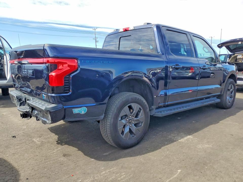 2024 Ford F150 Lightning Lariat