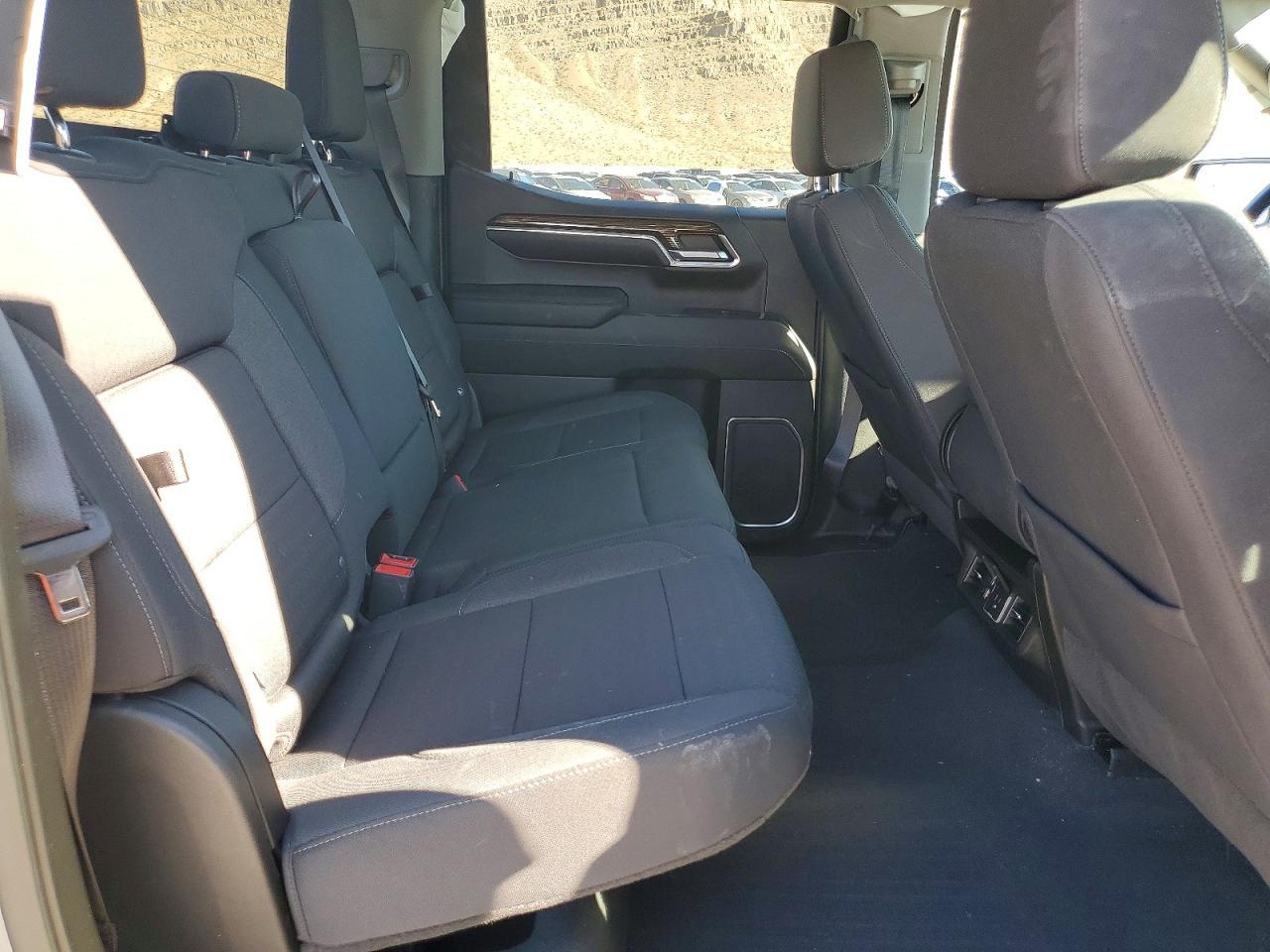 2023 GMC Sierra K1500 Elevation