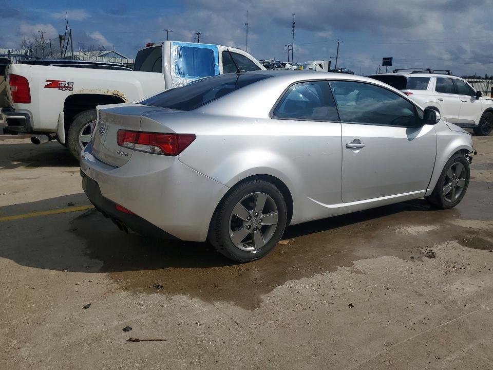 2010 KIA Forte Koup ex