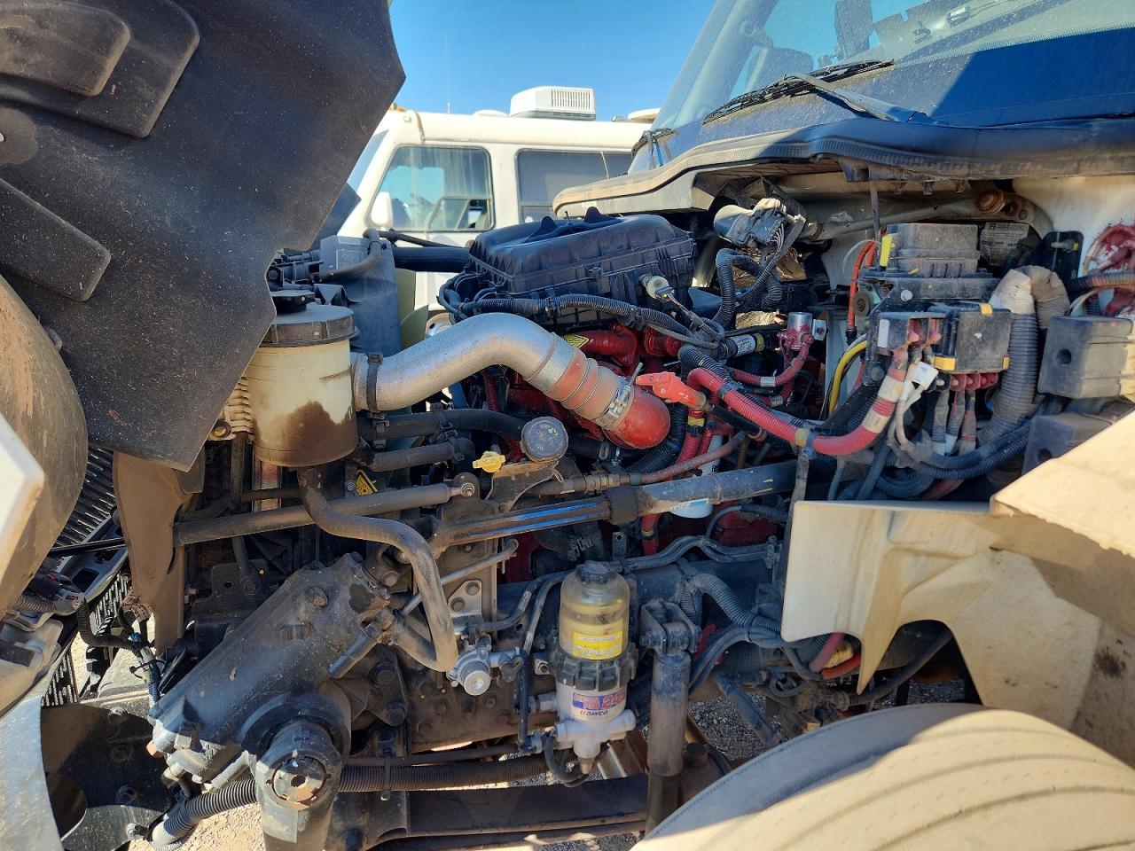 2023 International MV607 BOX Truck