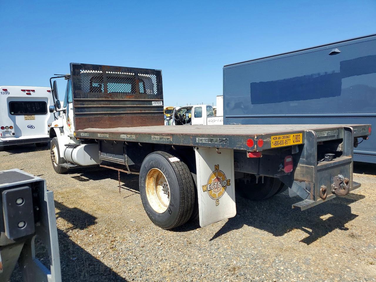 2014 International 4300 Flatbed Truck
