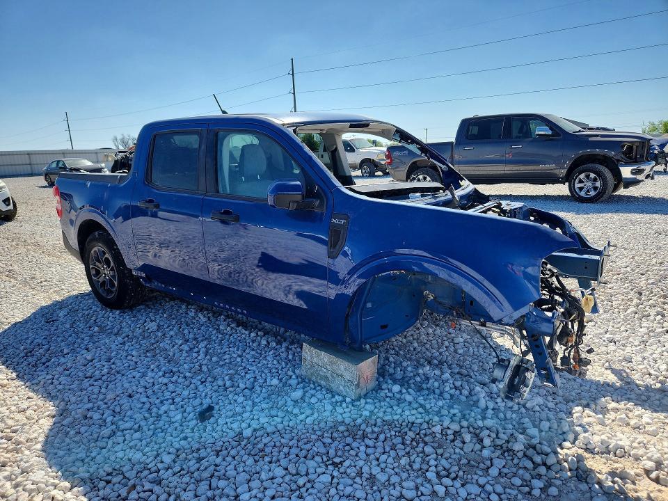 2023 Ford Maverick XL