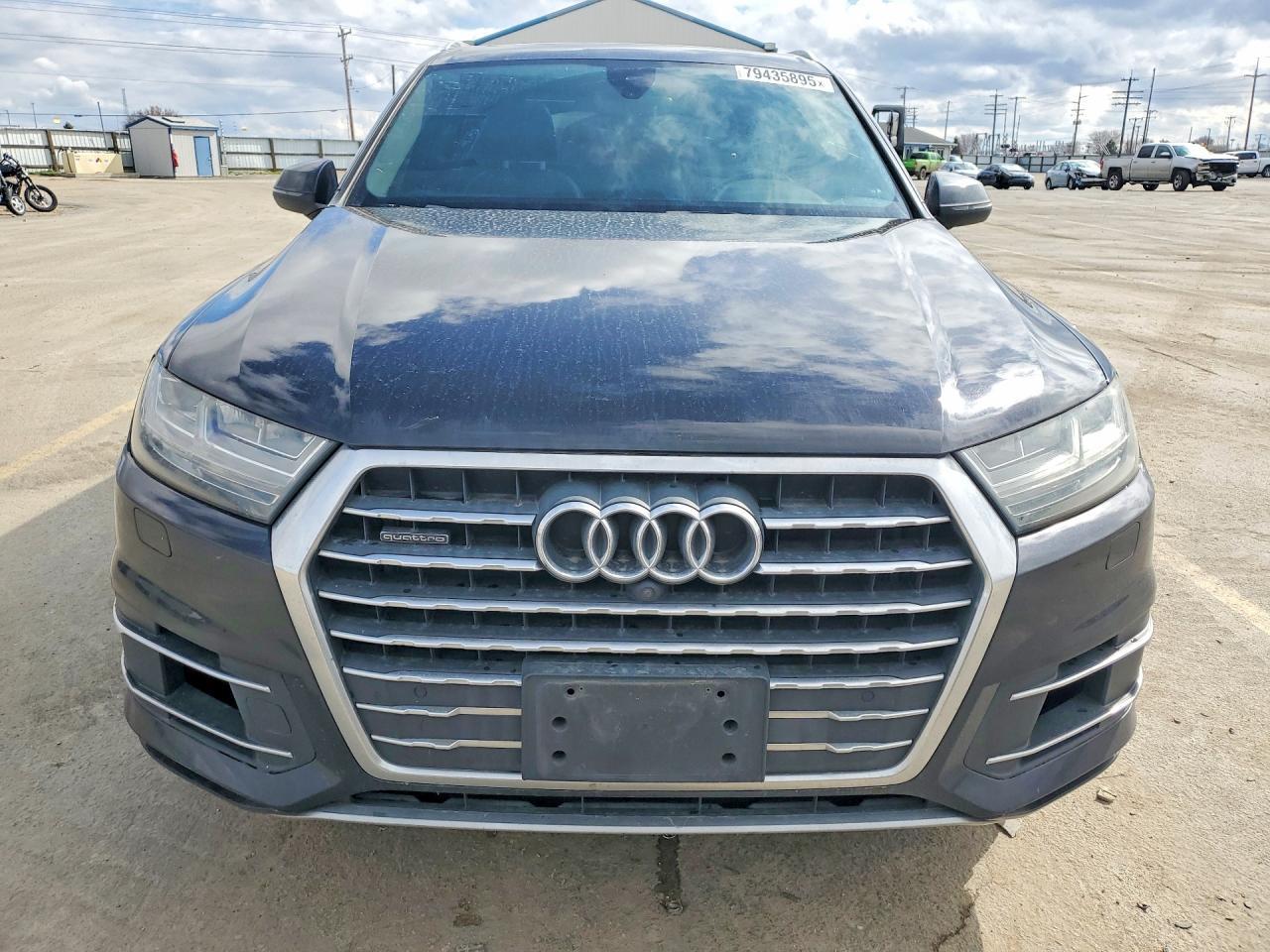 2017 Audi Q7 Premium Plus