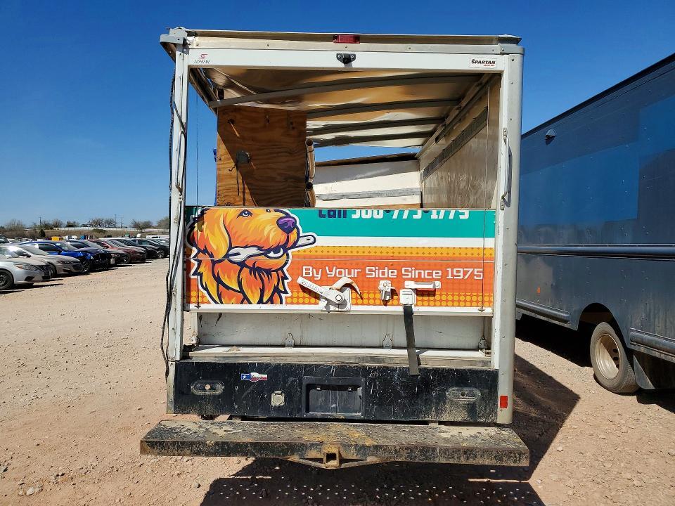 2020 Chev Rolet Express Delivery Truck