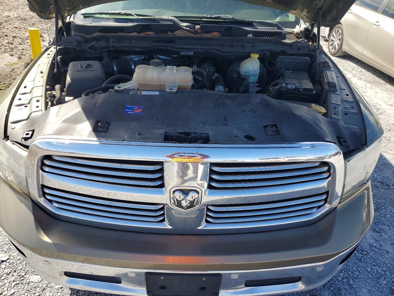 2015 Dodge RAM 1500 SLT