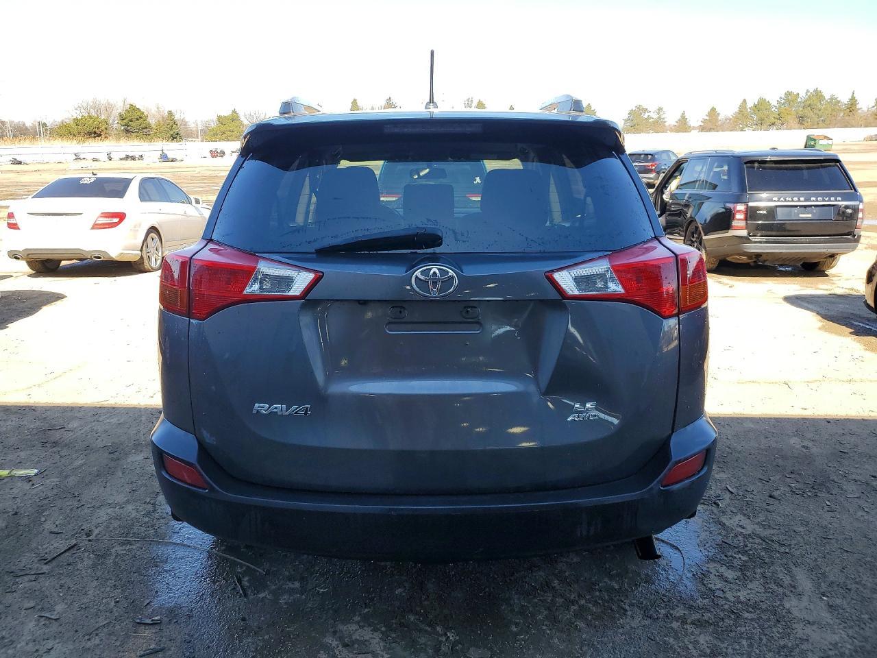 2015 Toyota Rav4 le