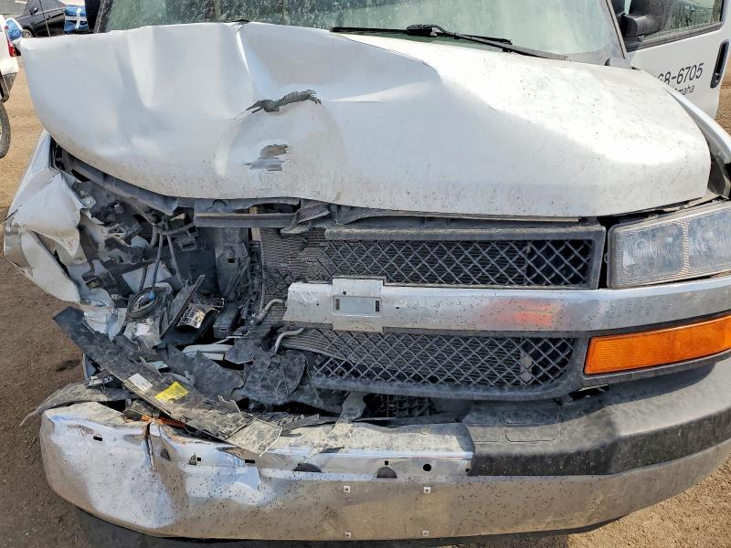 2021 Chev Express G3500