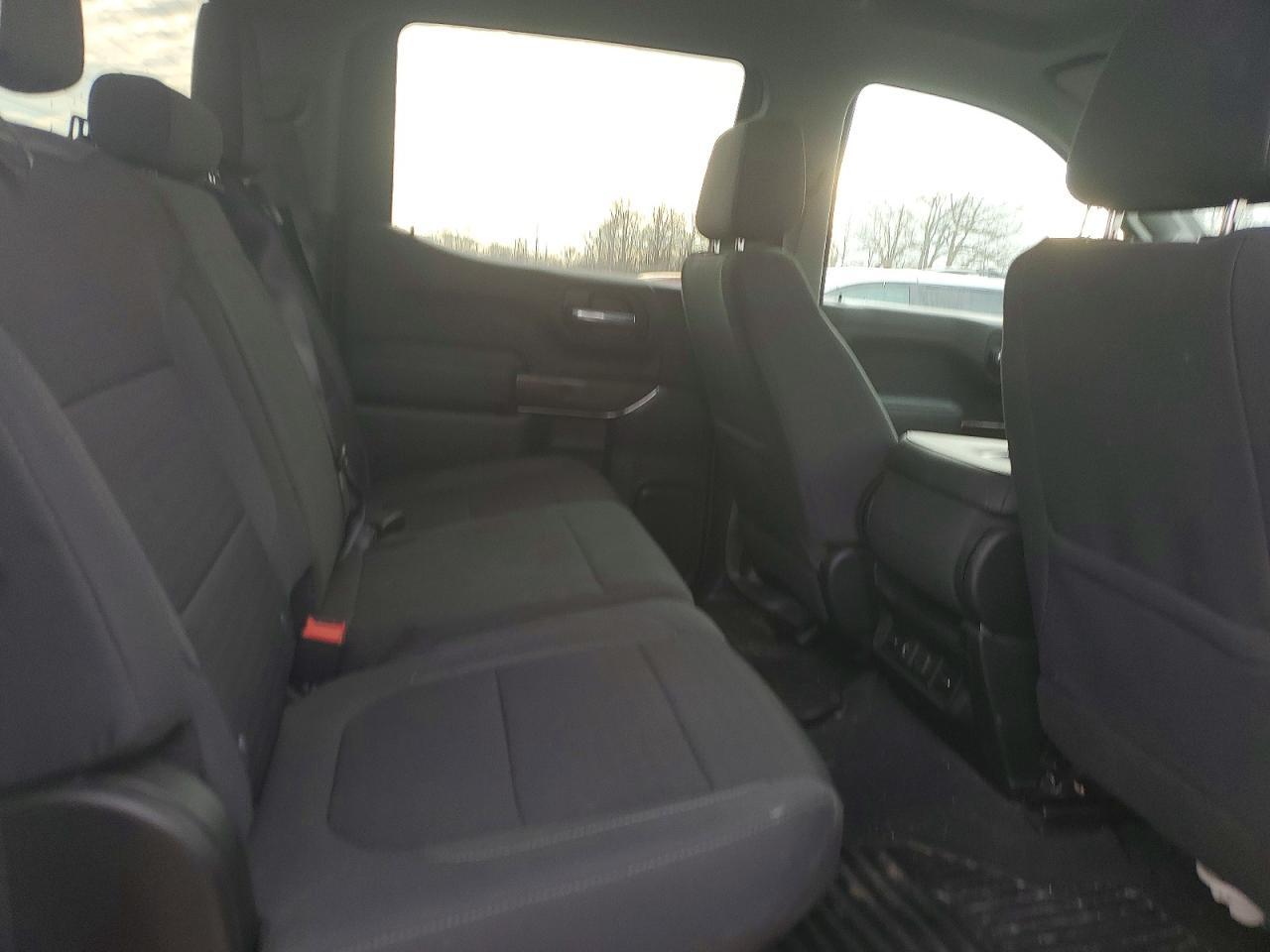 2020 GMC Sierra K1500 SLE