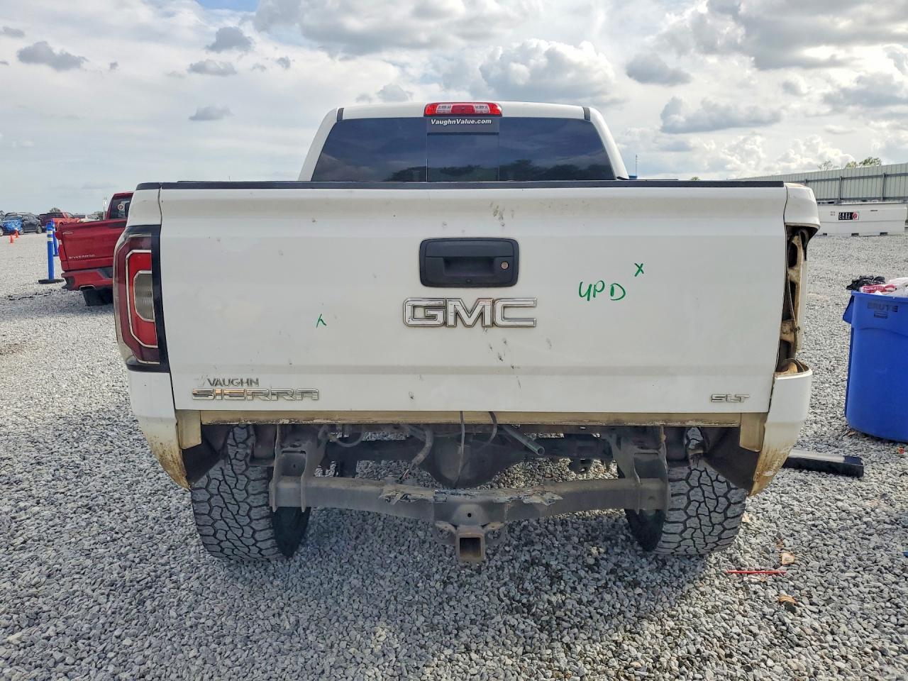 2018 GMC Sierra K1500 SLT