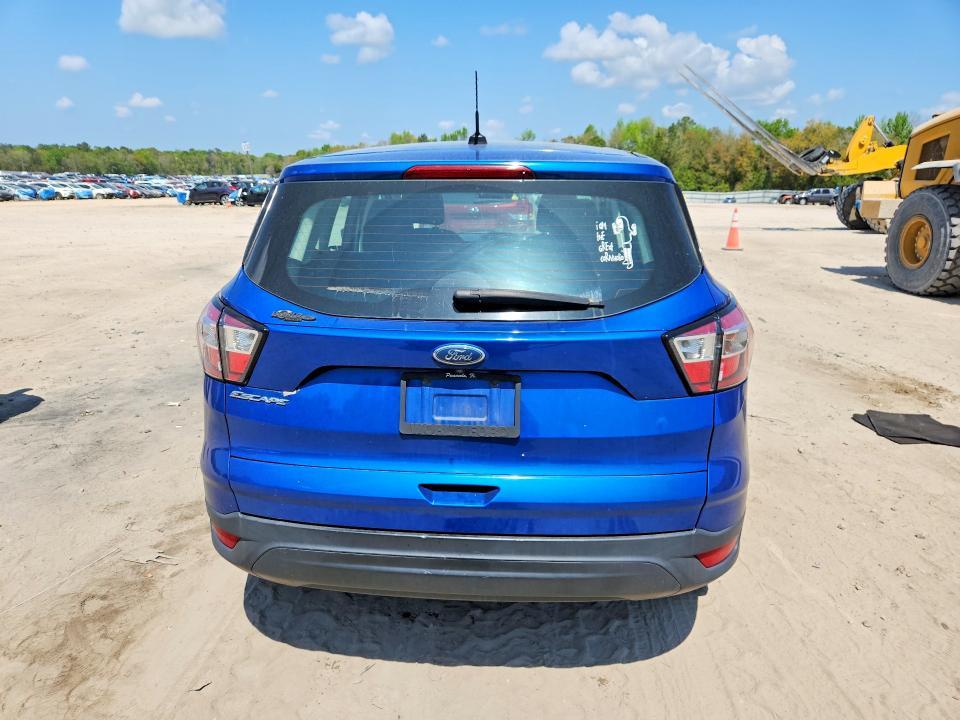 2017 Ford Escape s