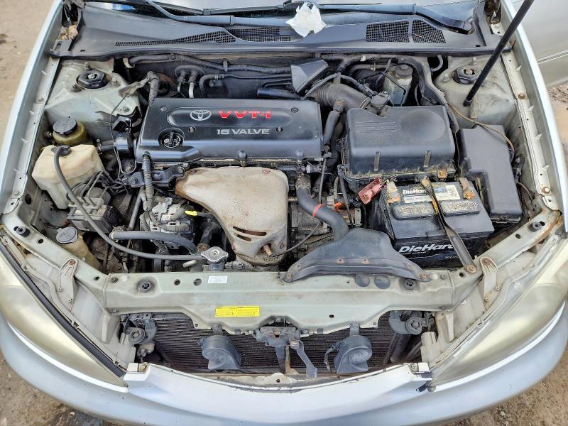 2004 Toyota Camry xle
