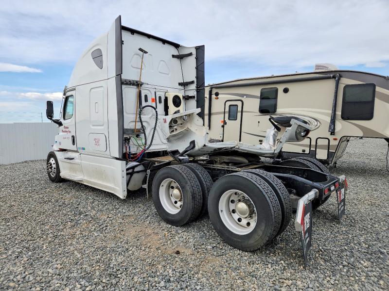 2023 Freigliner 2023 Freightliner Cascadia 126 Semi Truck