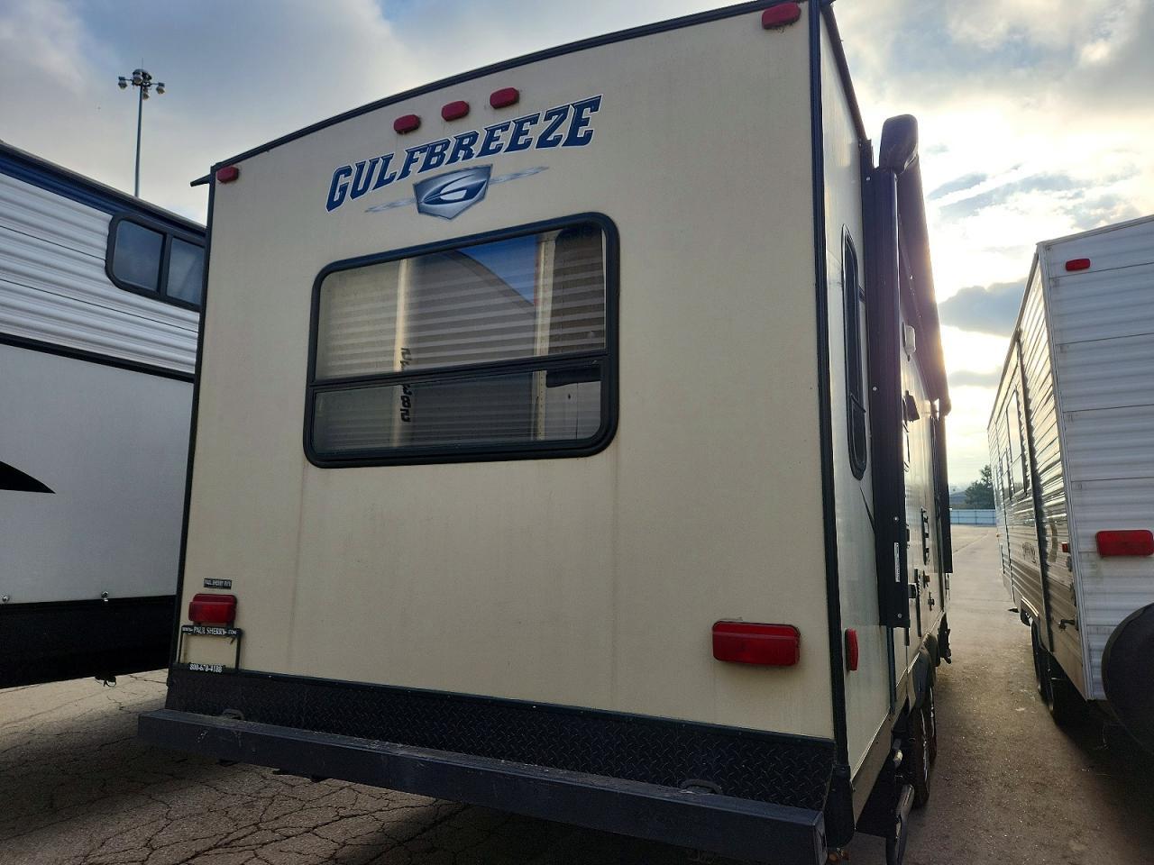 2016 Gulf Craft Inc. 2016 Gulf Stream Gulf Breeza Camper
