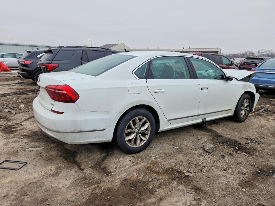 2017 Volkswagen Passat s