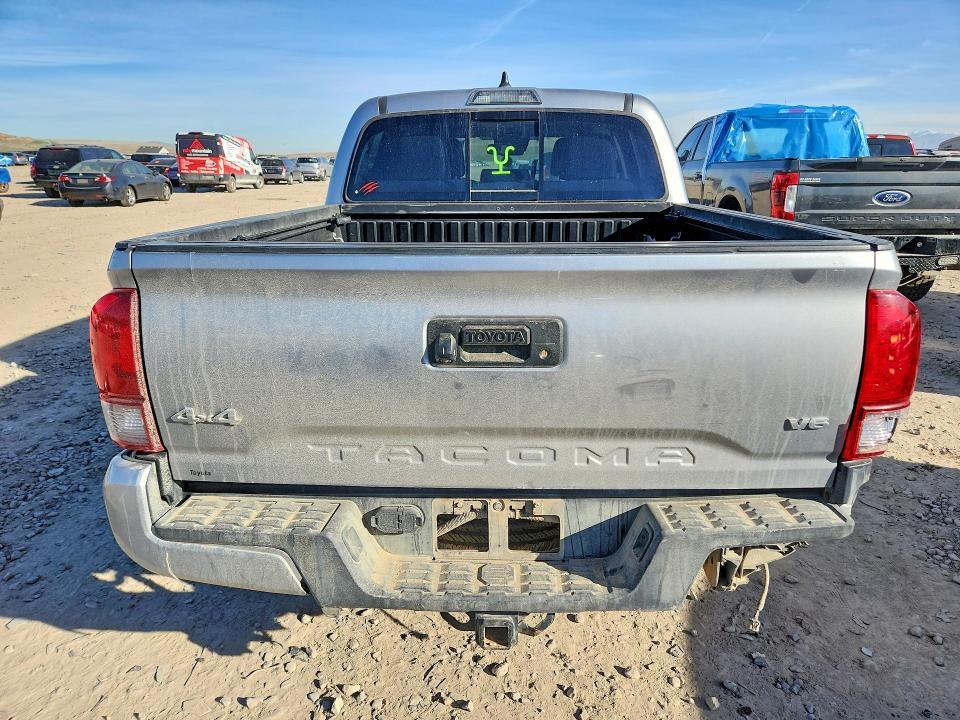 2022 Toyota Tacoma SR5 V6
