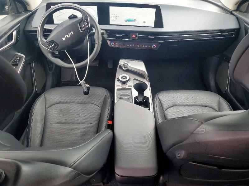 2024 KIA EV6 Wind