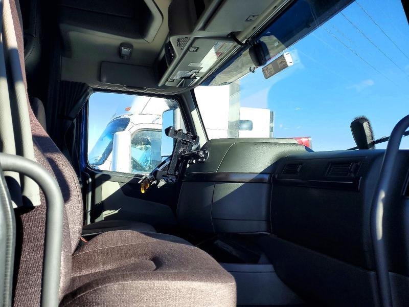 2021 Volvo VNL Semi Truck