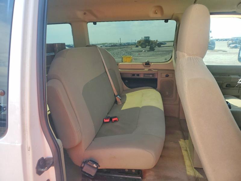 2012 Ford Econoline E350 Super Duty Wagon