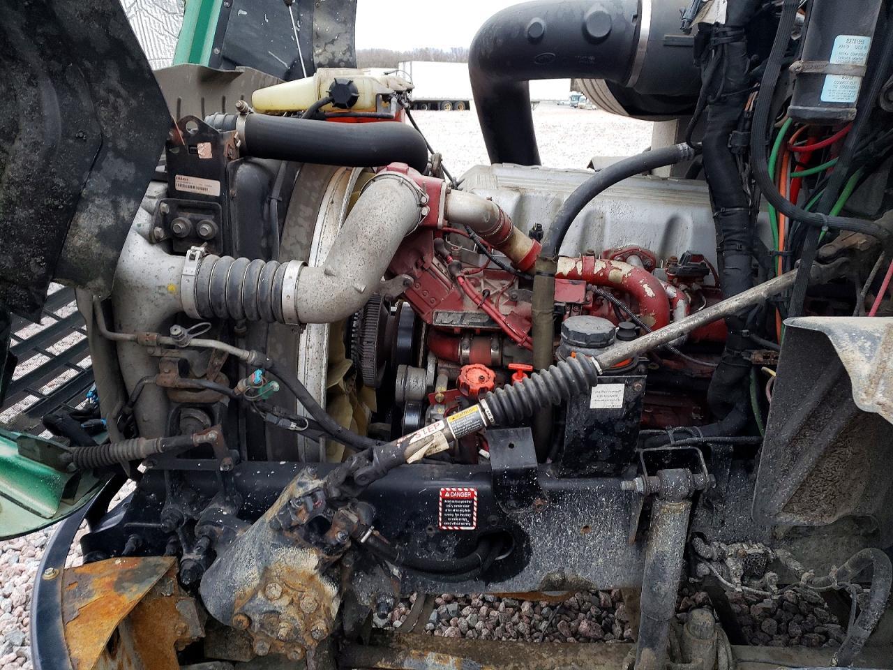 2017 Mack CXU612 Semi Truck