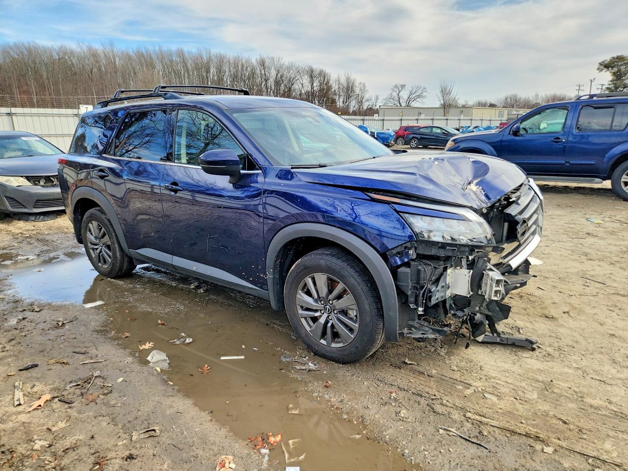 2024 Nissan Pathfinder sv