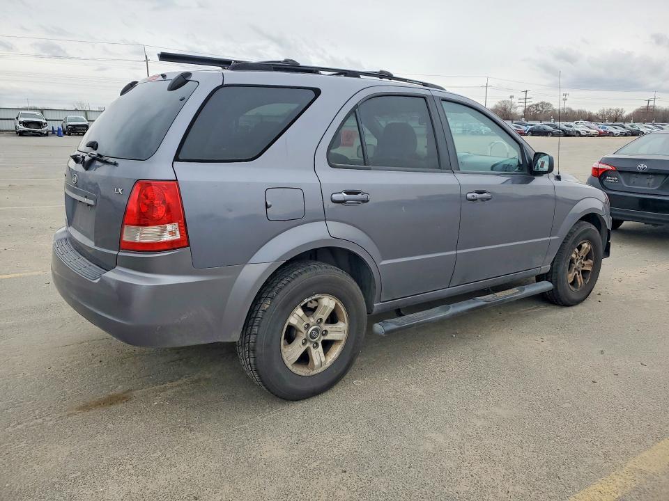 2005 KIA Sorento lx