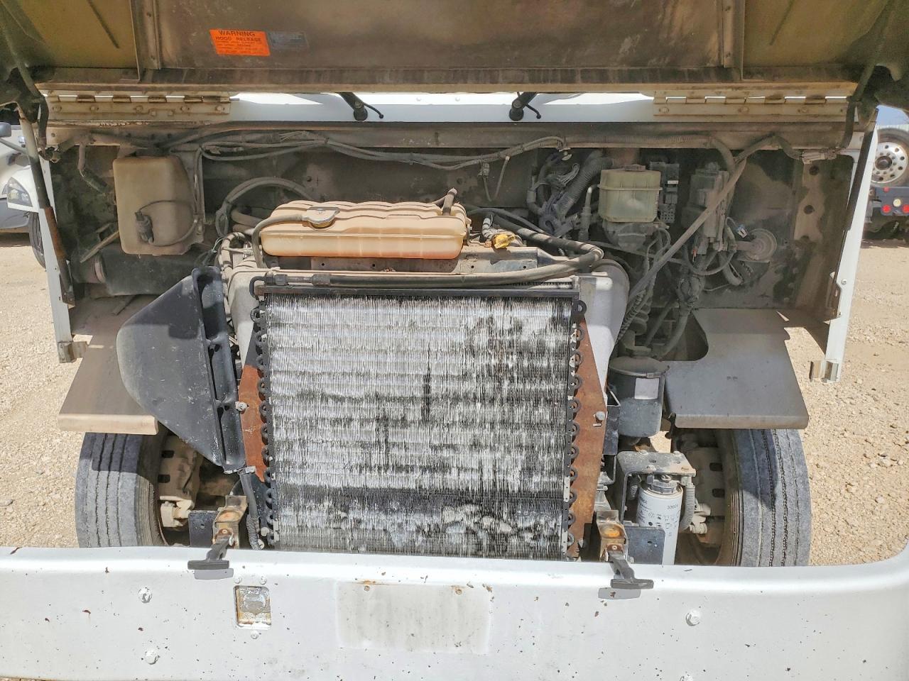 2006 Freightliner MT45G Delivery Van