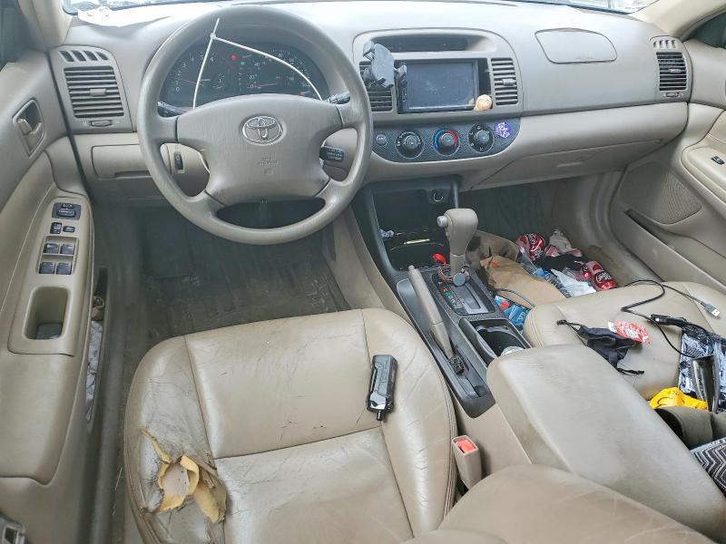 2002 Toyota Camry le