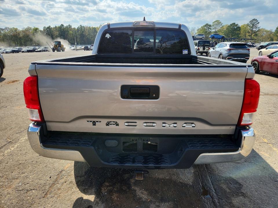2017 Toyota Tacoma SR5
