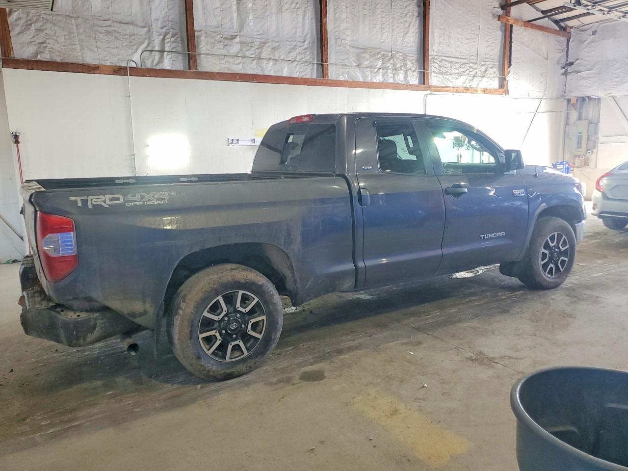 2018 Toyota Tundra SR5