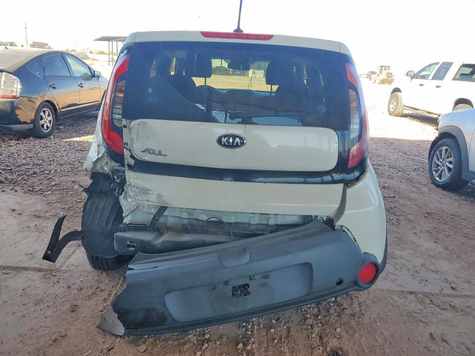 2016 KIA Soul Base