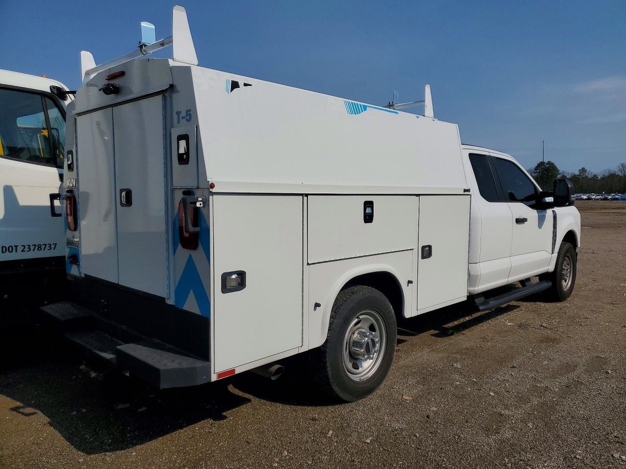 2023 Ford F350 Super Duty