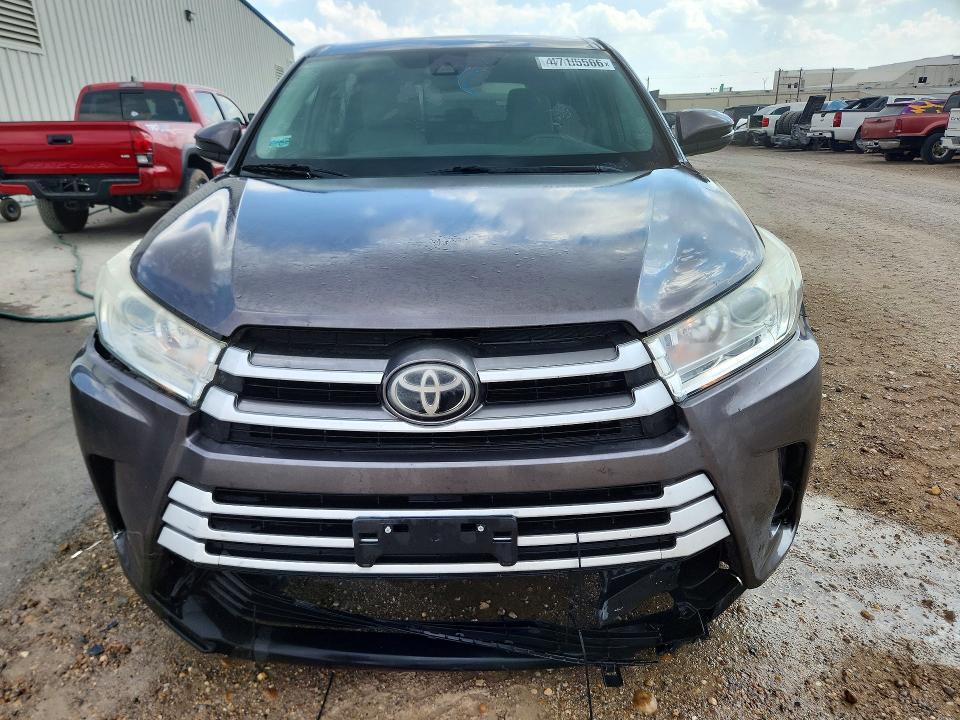 2019 Toyota Highlander le