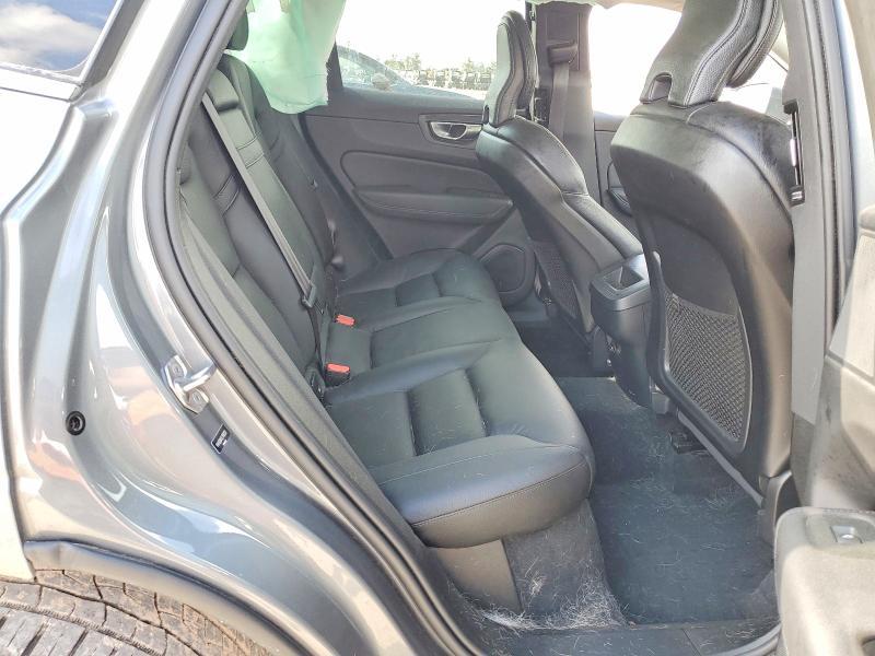 2020 Volvo Xc60 T5 Momentum