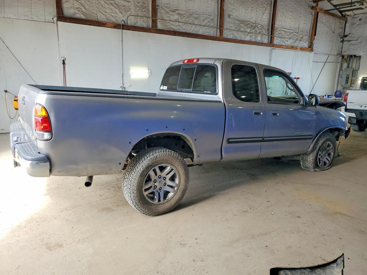 2004 Toyota Tundra SR5