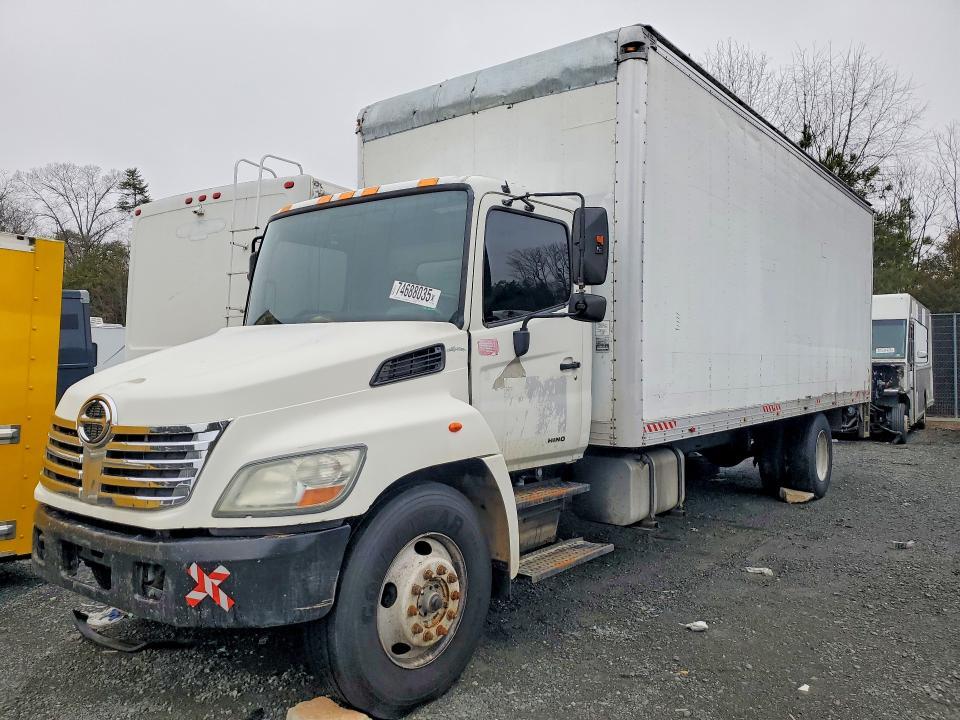 2007 Hino 268 BOX Truck
