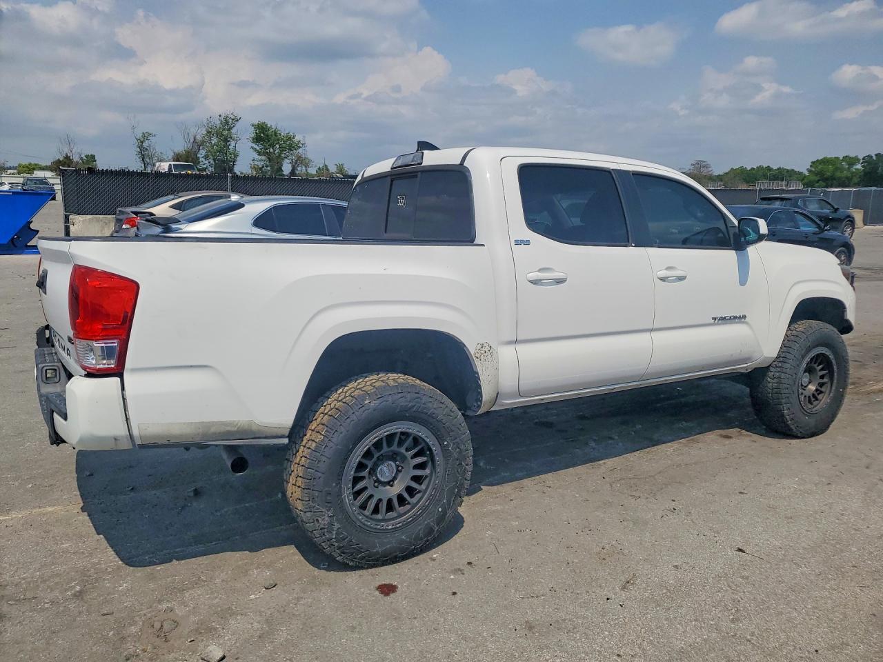 2016 Toyota Tacoma SR5 V6