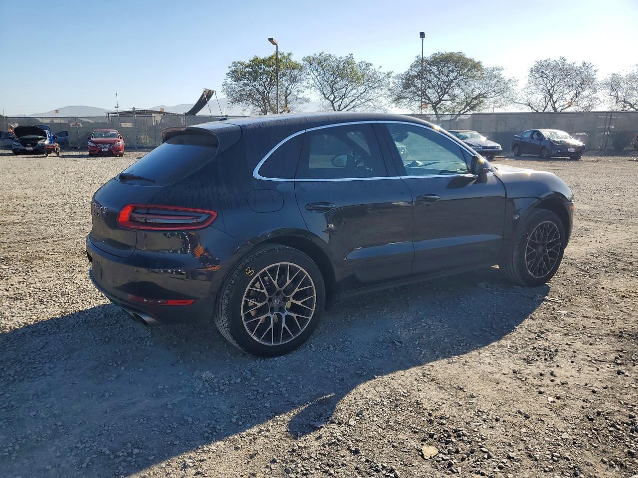 2018 Porsche Macan s