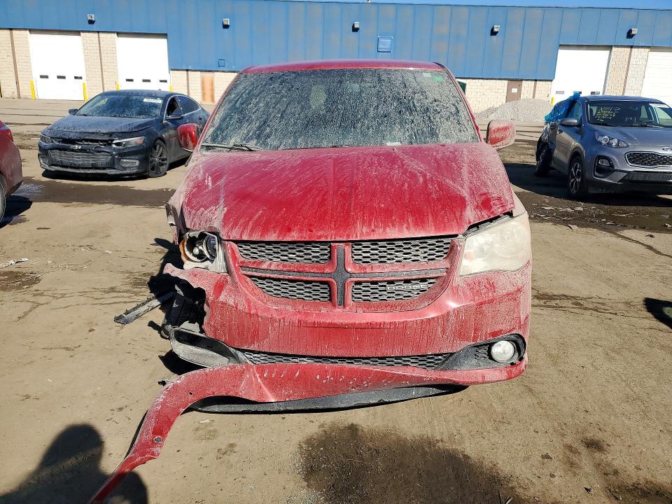 2012 Dodge Grand Caravan r