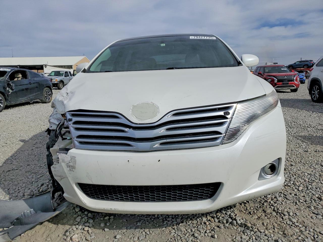 2010 Toyota Venza awd V6