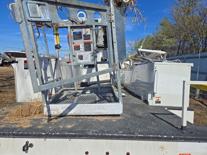 2025 Ford F550 Super Duty Bucket Truck